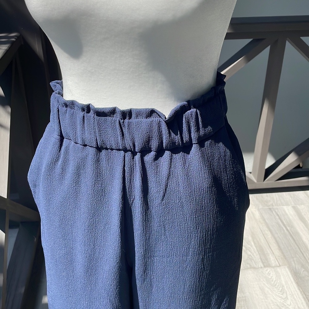 H&M Pants - Picture 2 of 3